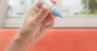 Bạn có dùng thuốc nhỏ tai đúng cách? 1