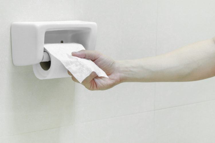 7 cách sử dụng nhà vệ sinh công cộng giúp bạn tránh bệnh tật 1