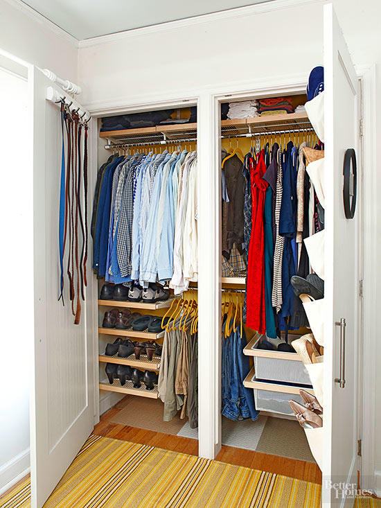 Cách xếp quần áo, giày dép và phụ kiện giúp phòng bạn luôn gọn gàng 11