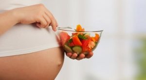 Top 8 Loại quả mẹ bầu nên ăn để thai kì khỏe mạnh