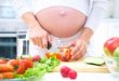 Top 8 Loại rau quả bà bầu không nên ăn khi mang thai