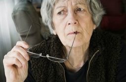 Top 8 Món ăn tốt cho người mắc chứng bệnh Alzheimer